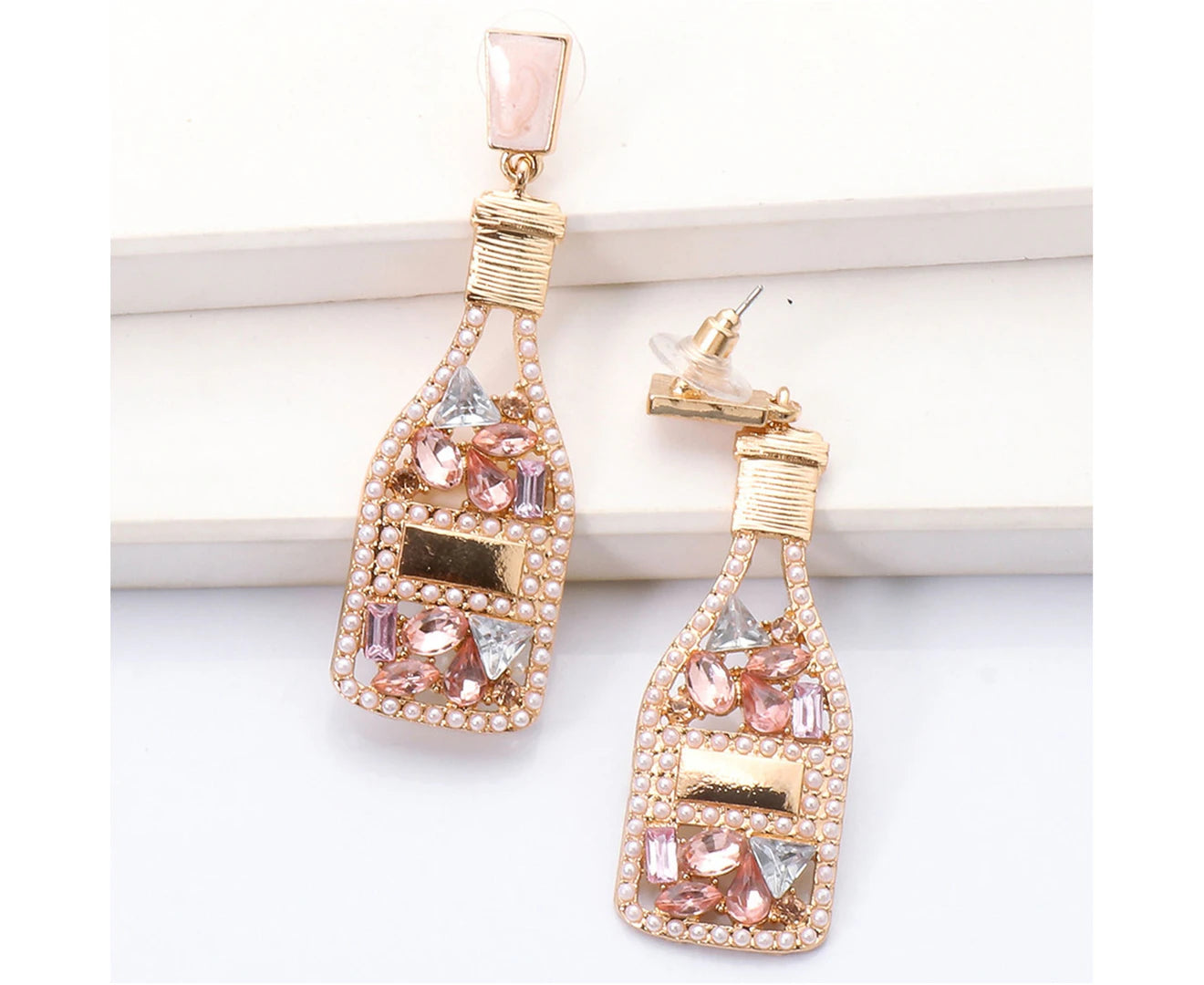 1 Pair Women Earrings Wine Bottle Rhinestones Creative Vintage Long Lasting Dangle Earrings for Banquet - Pink