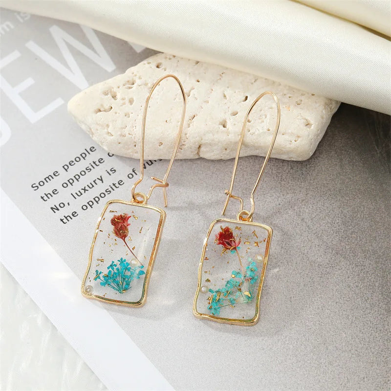 Fashion Earrings for Women Creative Real Flower Earrings Resin Epoxy Immortal Flower Jewelry Unique Dried Floral Earrings Girls