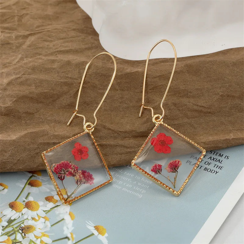 Fashion Earrings for Women Creative Real Flower Earrings Resin Epoxy Immortal Flower Jewelry Unique Dried Floral Earrings Girls