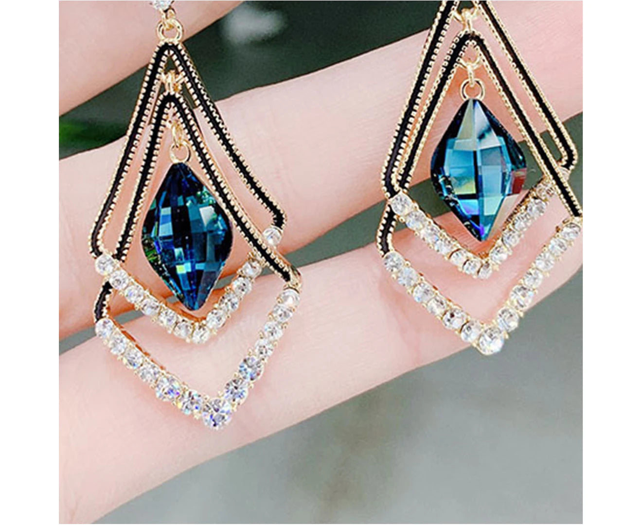 "Stunning Blue Double Layer Rhinestone Earrings – Sparkling Electroplated Hook Design for Elegant Banquets"