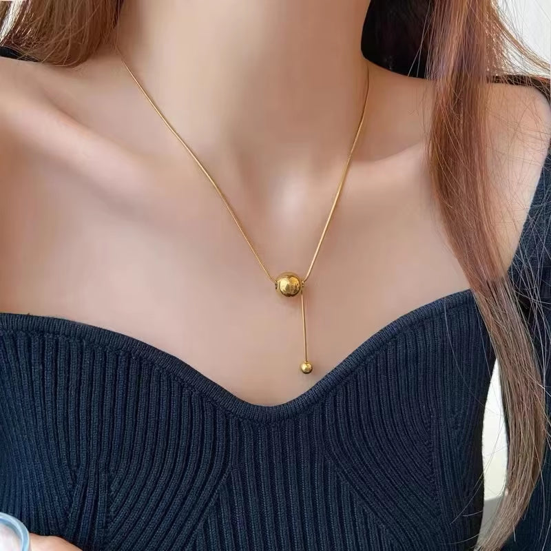 Chic Gold Ball Pendant Stainless Steel Short Necklace - Non-Fading Sexy Jewelry for Women