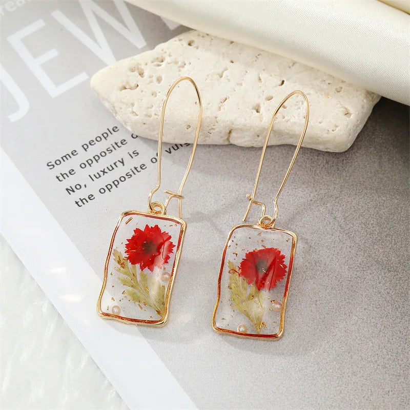 Unique Dried Flower Earrings Women Fashion Colorful Real Floral Earrings Creative Resin Epoxy Immortal Flower Earrings Jewelry