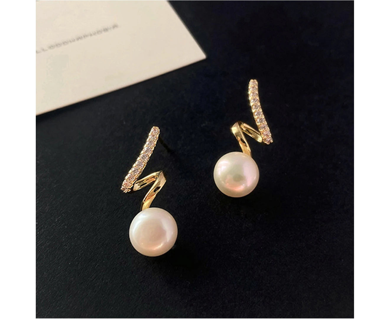 "Elegant Golden Twisted Rhinestone Stud Earrings with Faux Pearls - Perfect Korean Style Jewelry Gift!"