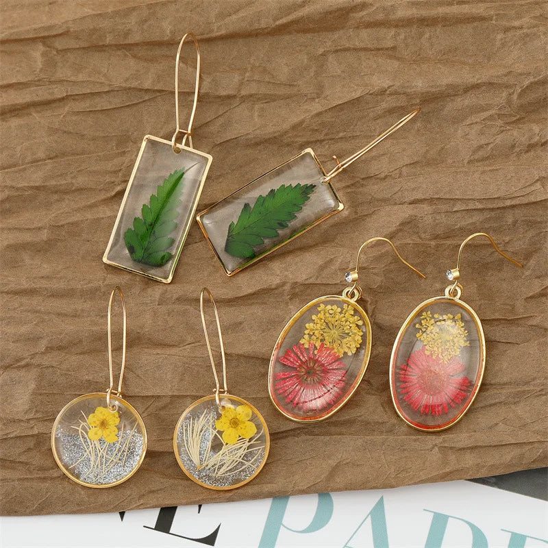 Fashion Earrings for Women Creative Real Flower Earrings Resin Epoxy Immortal Flower Jewelry Unique Dried Floral Earrings Girls