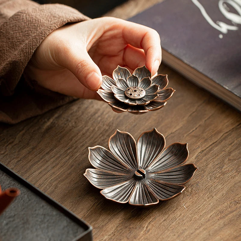 "Elegant Lotus Alloy Incense Burner Holder - Perfect for Yoga Studios & Home Decor!"