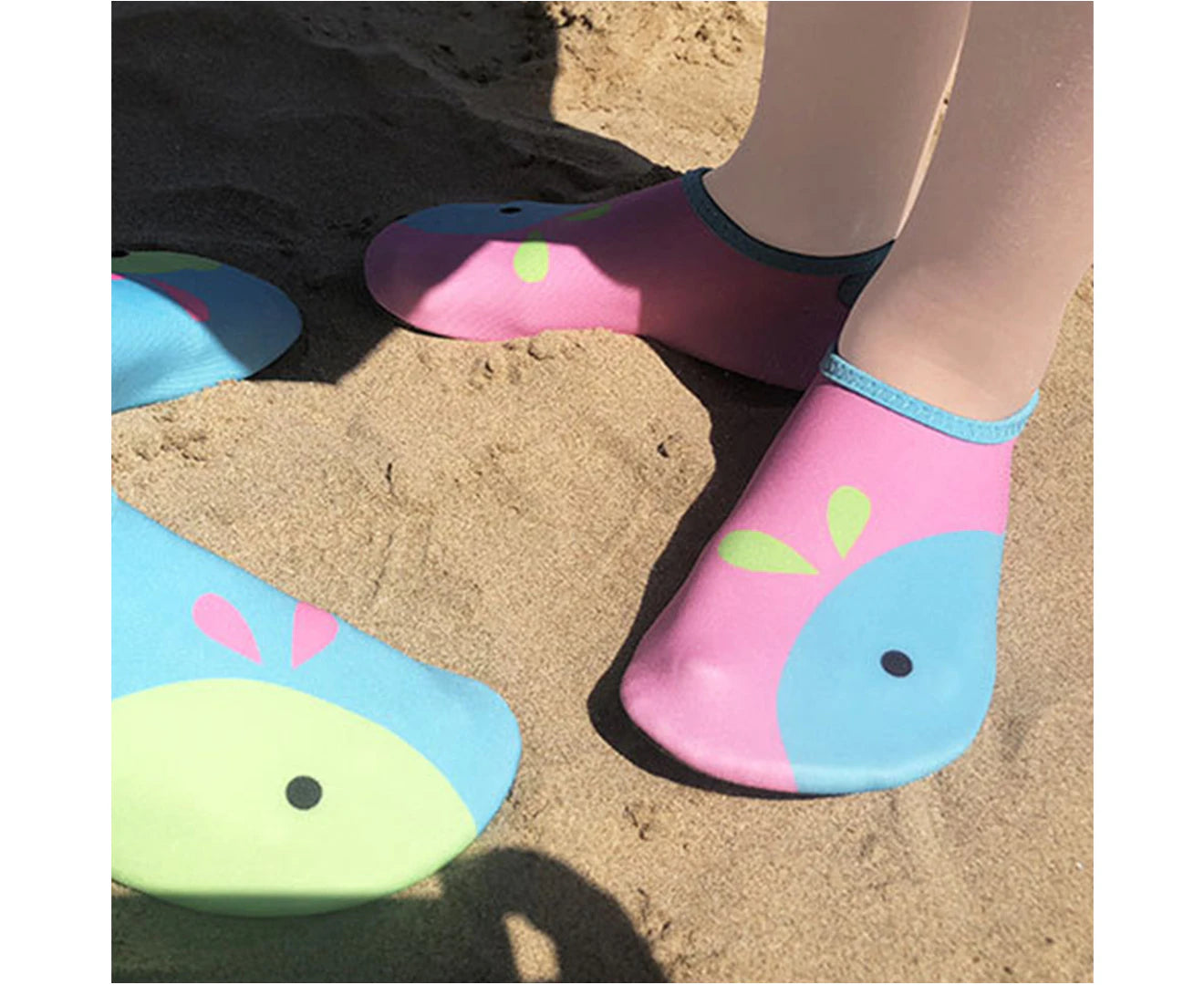 "Bright & Fun Kids Water Shoes - Non-Slip Quick Dry Socks for Toddlers in Blue & Pink!"