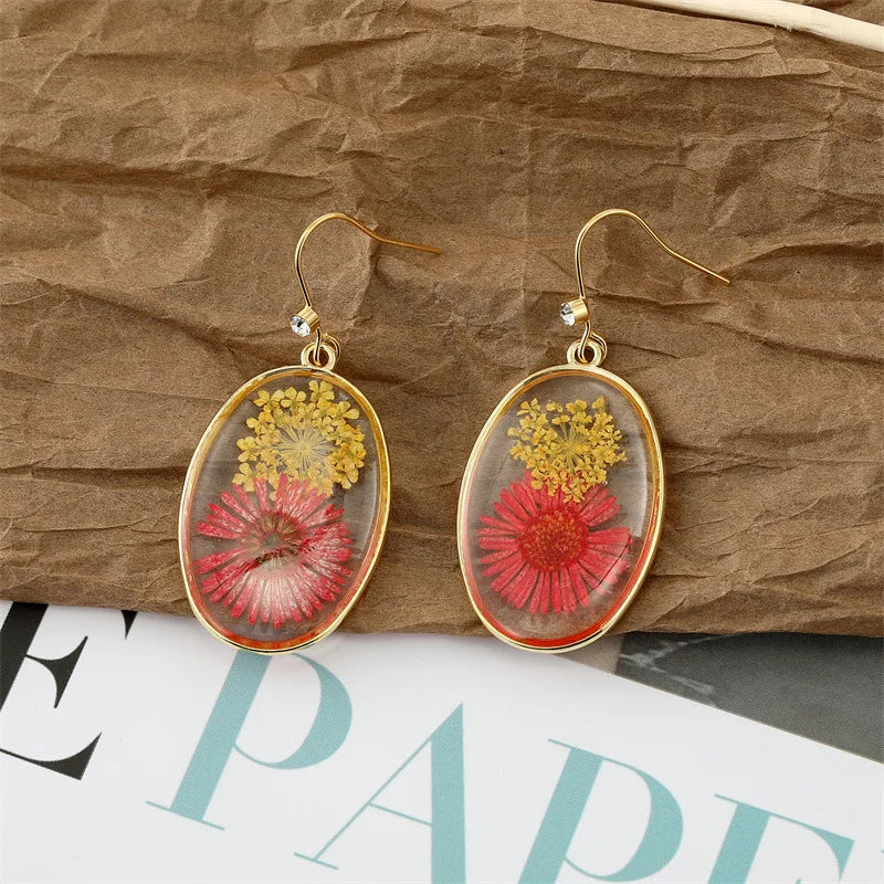 Fashion Earrings for Women Creative Real Flower Earrings Resin Epoxy Immortal Flower Jewelry Unique Dried Floral Earrings Girls