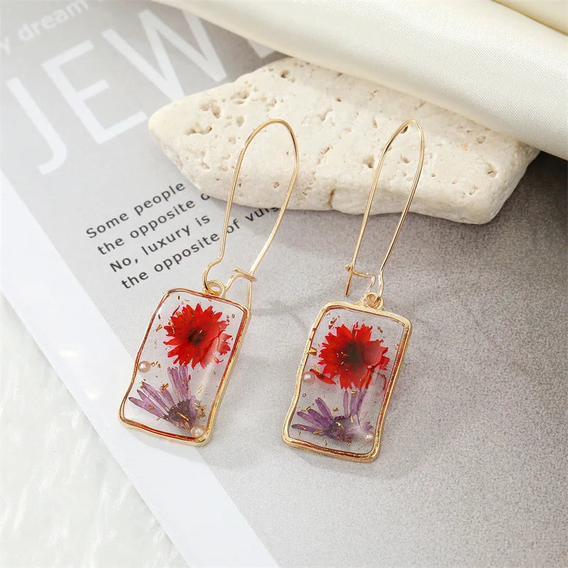 Fashion Earrings for Women Creative Real Flower Earrings Resin Epoxy Immortal Flower Jewelry Unique Dried Floral Earrings Girls