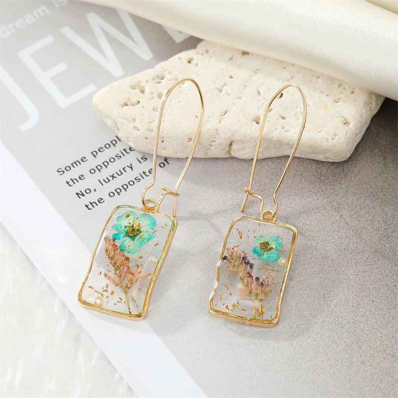 Fashion Earrings for Women Creative Real Flower Earrings Resin Epoxy Immortal Flower Jewelry Unique Dried Floral Earrings Girls