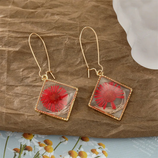 Fashion Earrings for Women Creative Real Flower Earrings Resin Epoxy Immortal Flower Jewelry Unique Dried Floral Earrings Girls